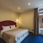 The Dome - Panoramic Hotel *