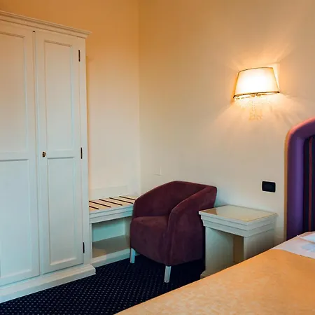 호텔 Panoramic Torre Della Vittoria 페라라