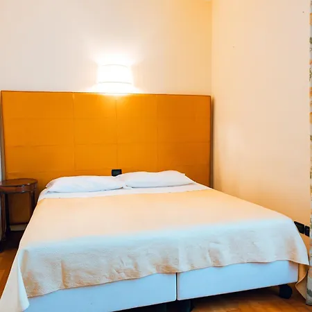 Panoramic Torre Della Vittoria Hotel Ferrara