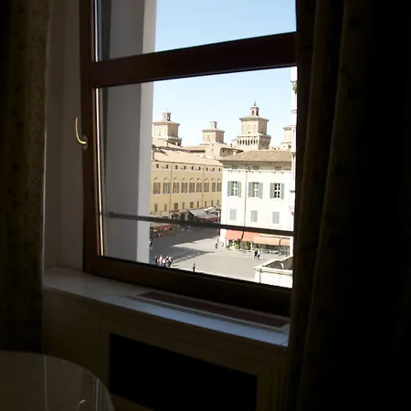 The Dome - Panoramic Hotel Ferrara