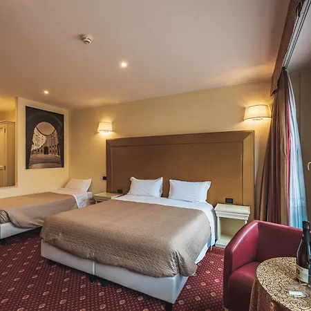 The Dome - Panoramic Φεράρα