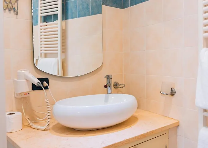 The Dome - Panoramic