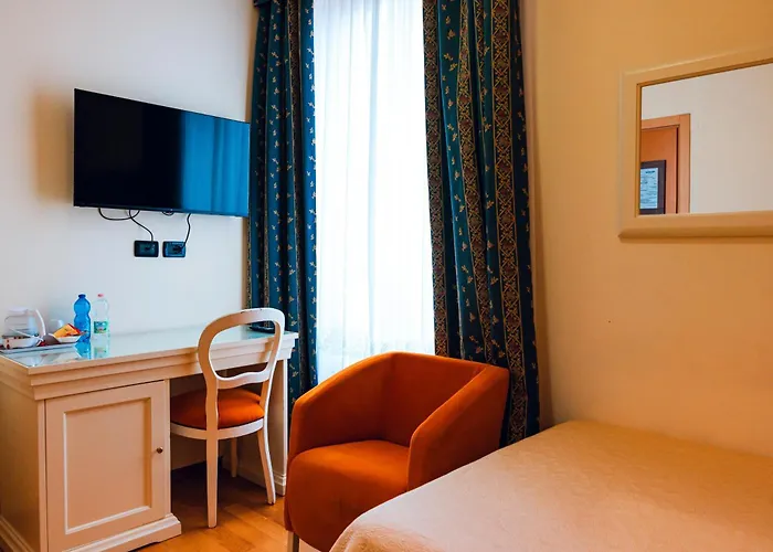 Hotel The Dome - Panoramic Ferrara