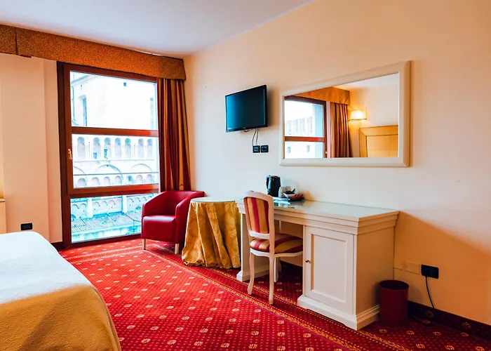 Hotel The Dome - Panoramic Ferrara