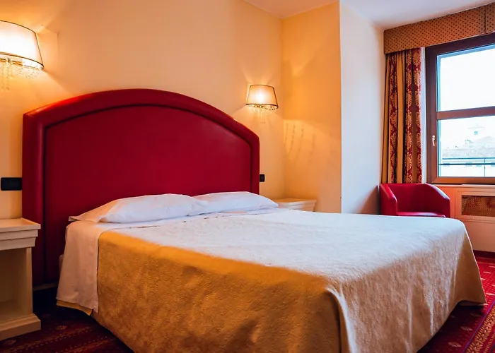 The Dome - Panoramic Hotel Ferrara