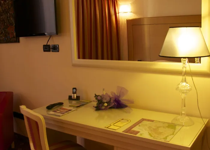 The Dome - Panoramic *