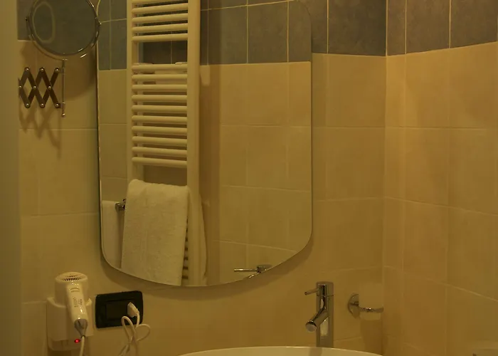 The Dome - Panoramic * Ferrara