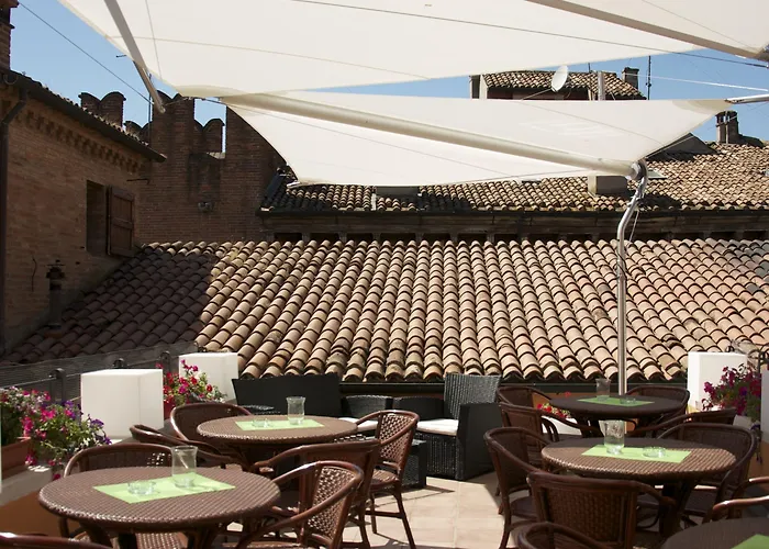 The Dome - Panoramic * Ferrara