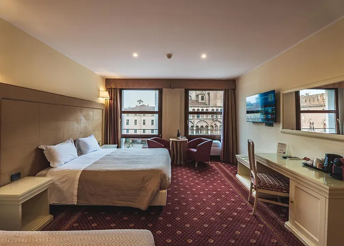 The Dome - Panoramic Φεράρα