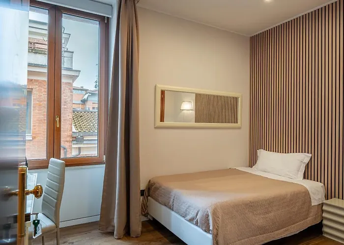 The Dome - Panoramic * Ferrara