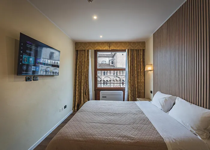 The Dome - Panoramic